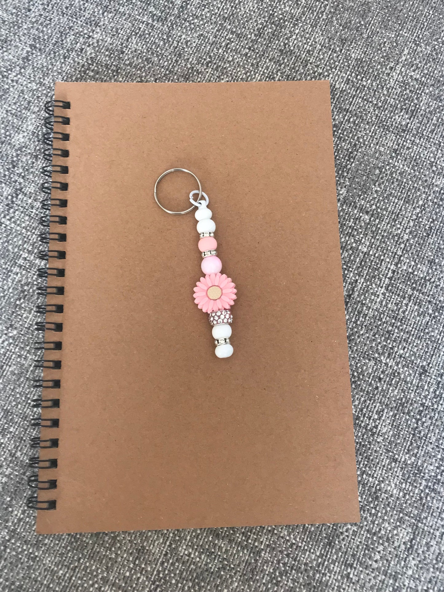 Pink Daisy Beaded Keychain