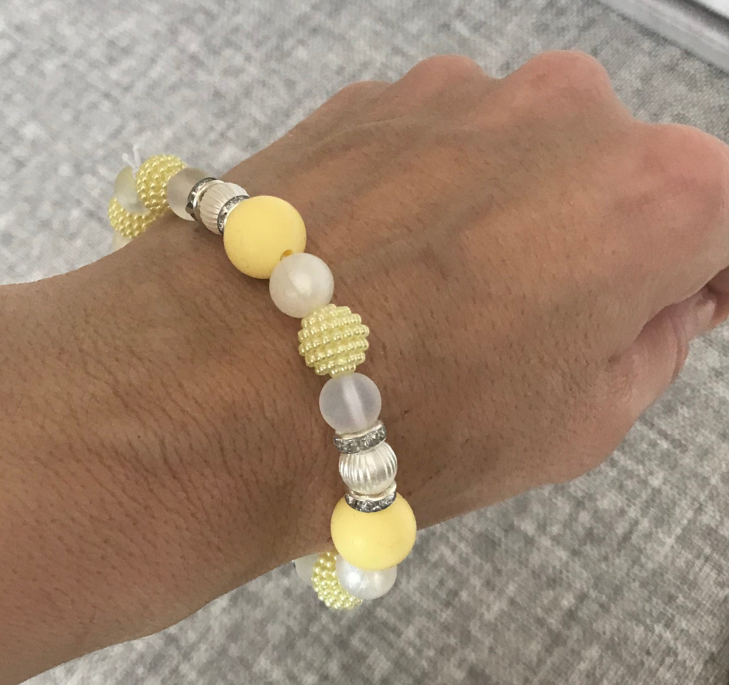 Yellow & White, pearl, Rhinestone Elasticated Bracelet (S/M)