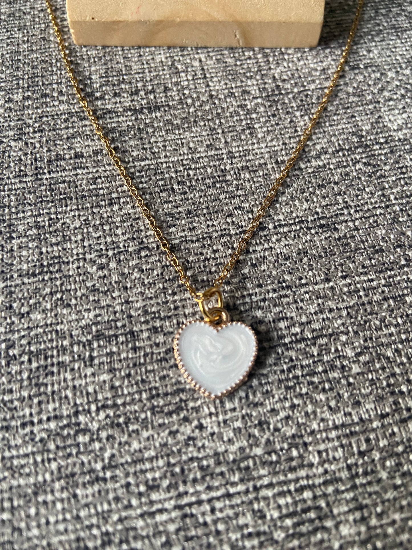 White Marbled Heart Dangle Gold Earrings & Necklace Set