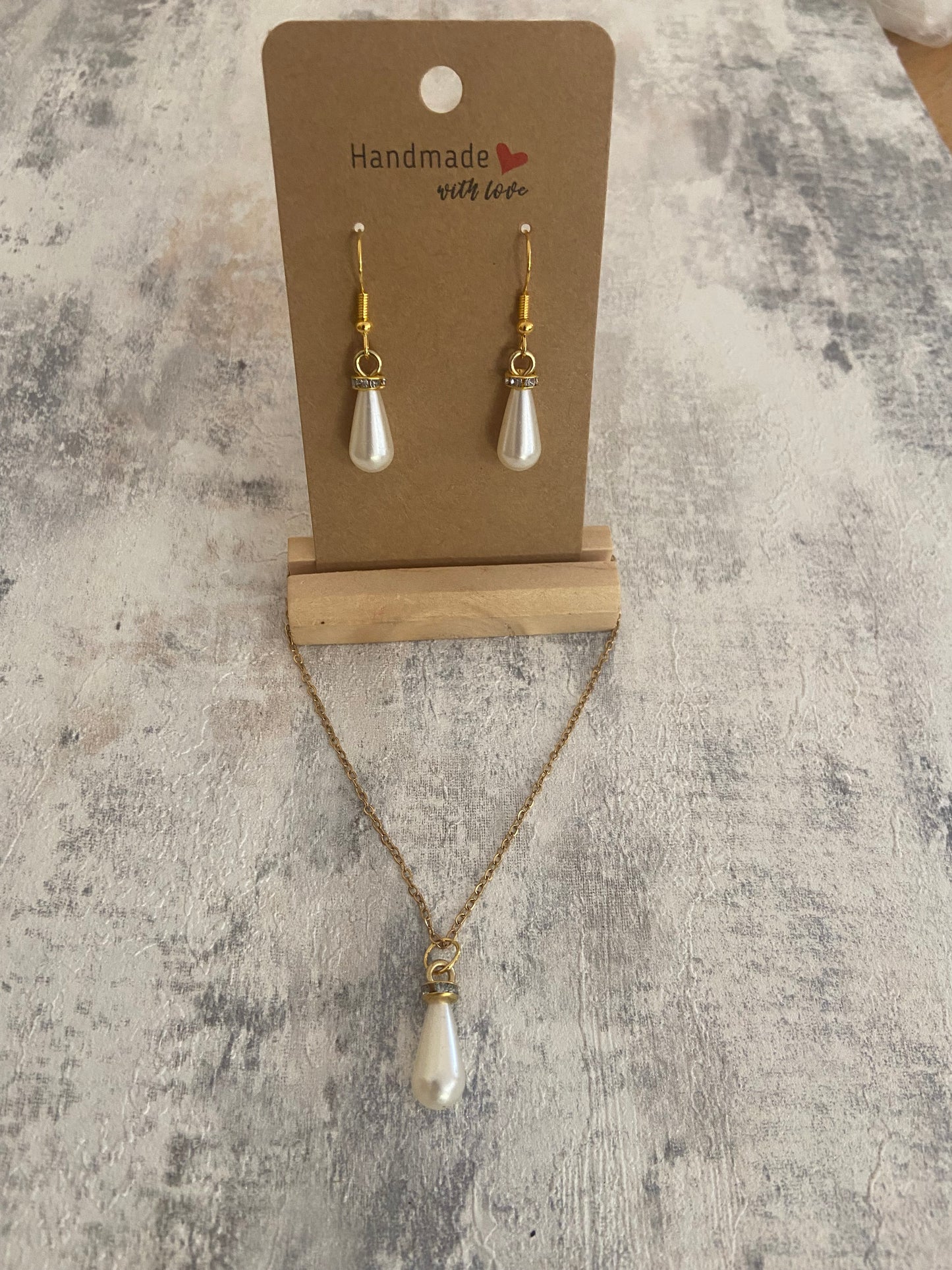 Pearl Tear Drop Dangle Gold Earrings & Necklace Set