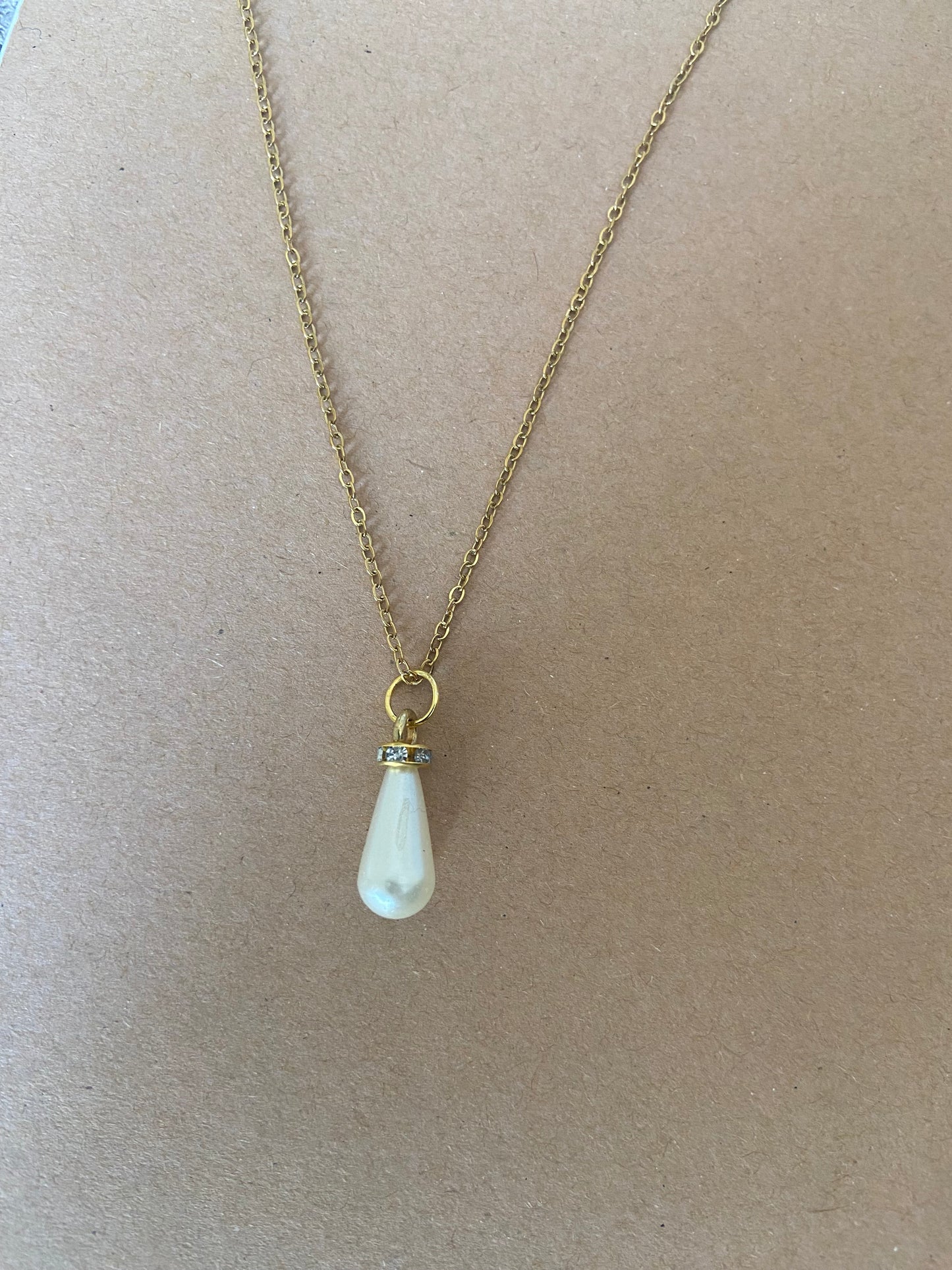 Pearl Tear Drop Dangle Gold Earrings & Necklace Set