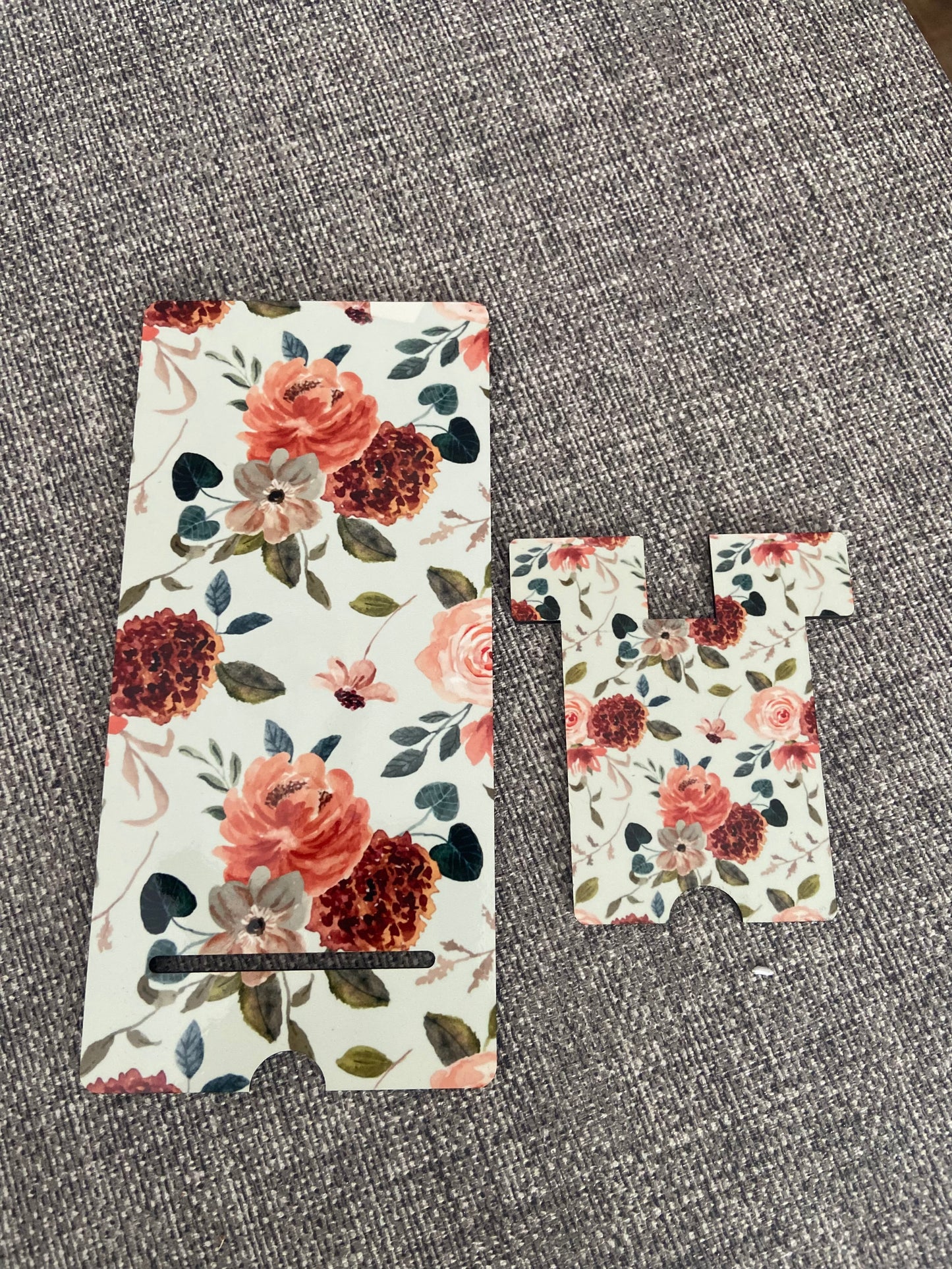 Mobile Phone Stand MDF - Floral Pattern