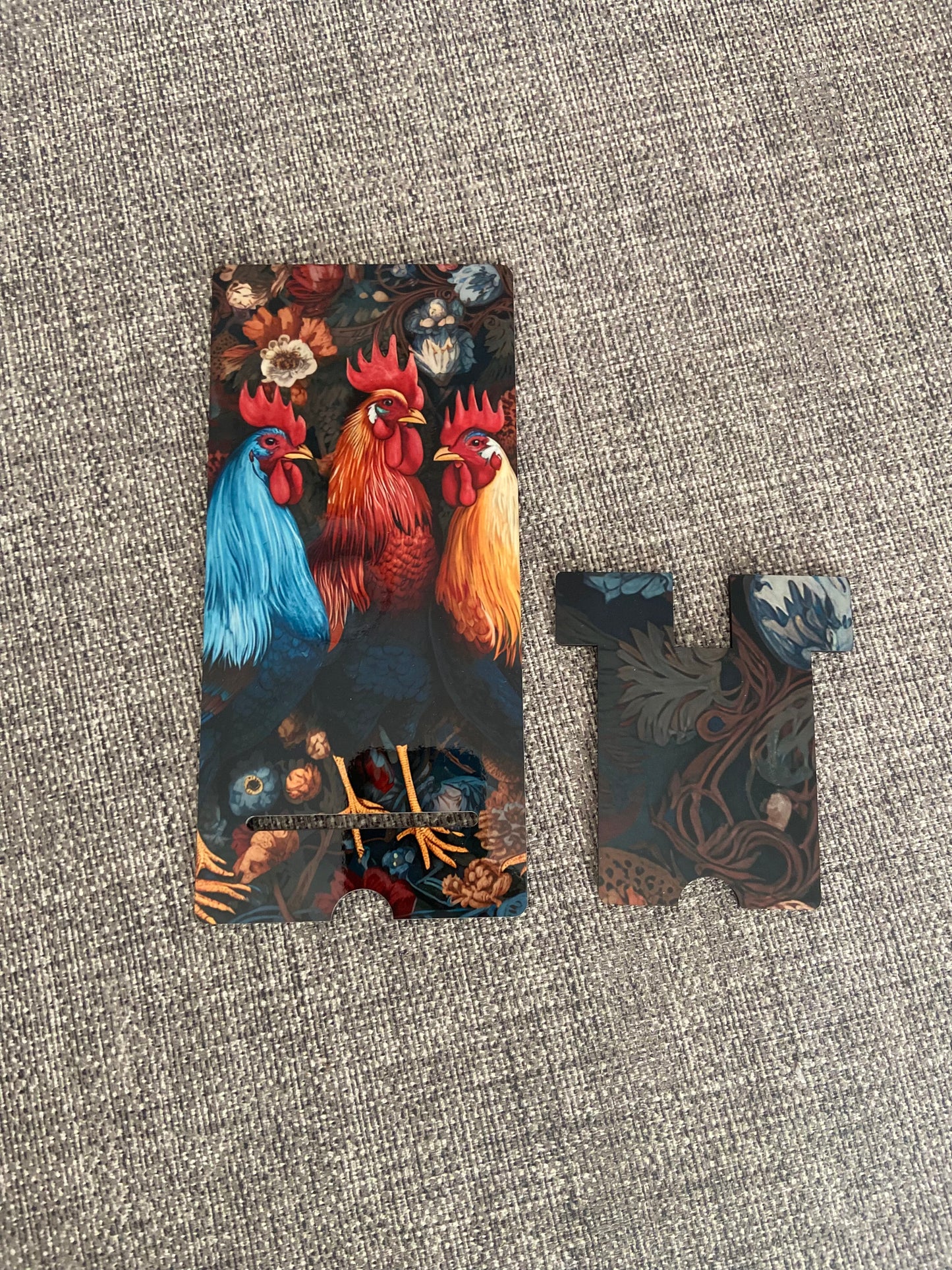 Mobile Phone Stand MDF - Chickens