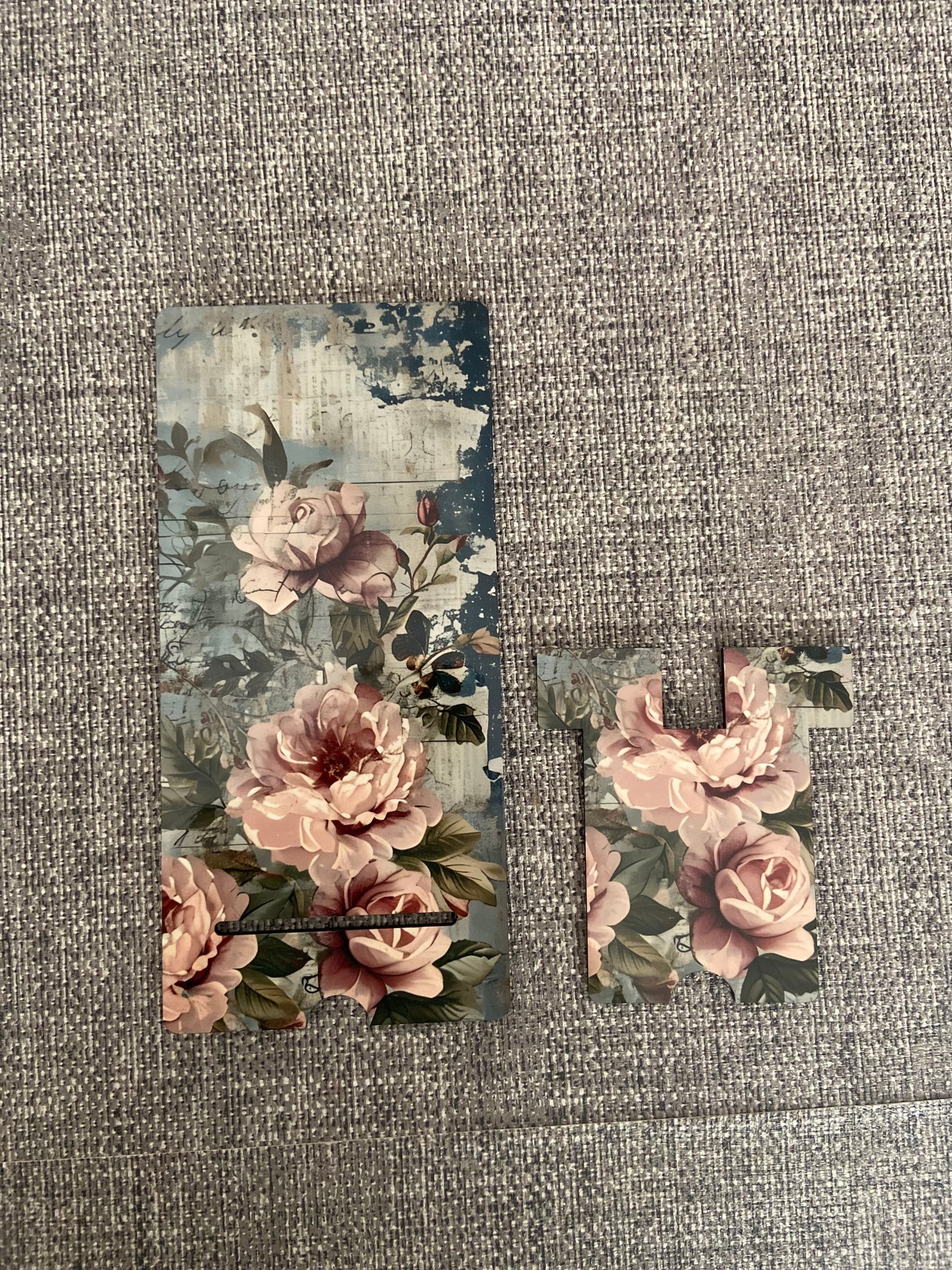 Mobile Phone Stand MDF - Vintage Pink Rose