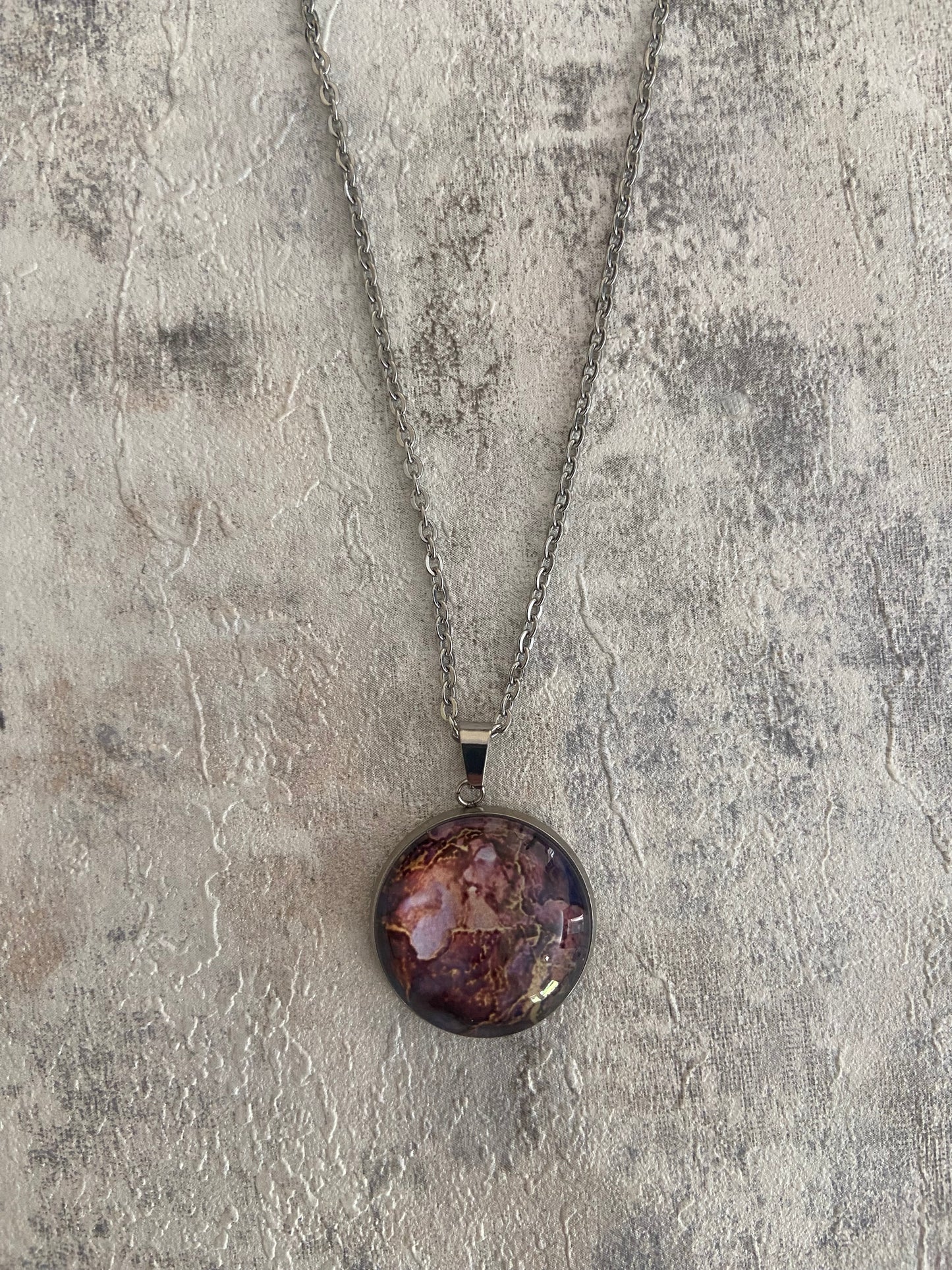 Elegant Liquid Art Coloured 2cm Silver Pendant Necklace (45cm chain) 10 Variations