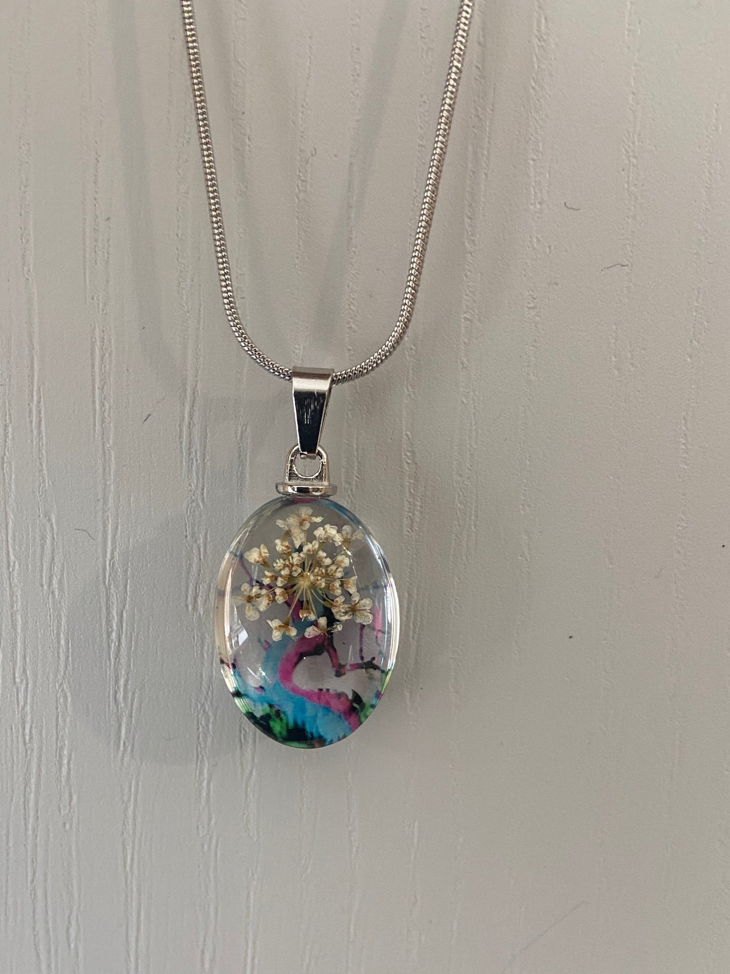 Star Dried Flower Transparent Glass Silver 2.5x1.8cm Oval Pendant (60cm chain) 4 Variations
