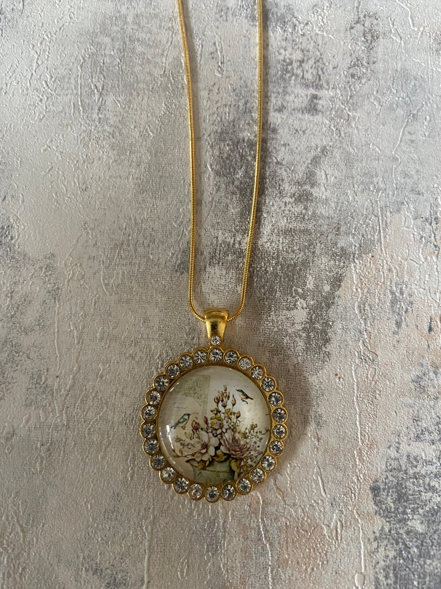 Dazzling & beautiful large gold bird pendant 3x3cm Pendant (60cm chain); 7 Variations