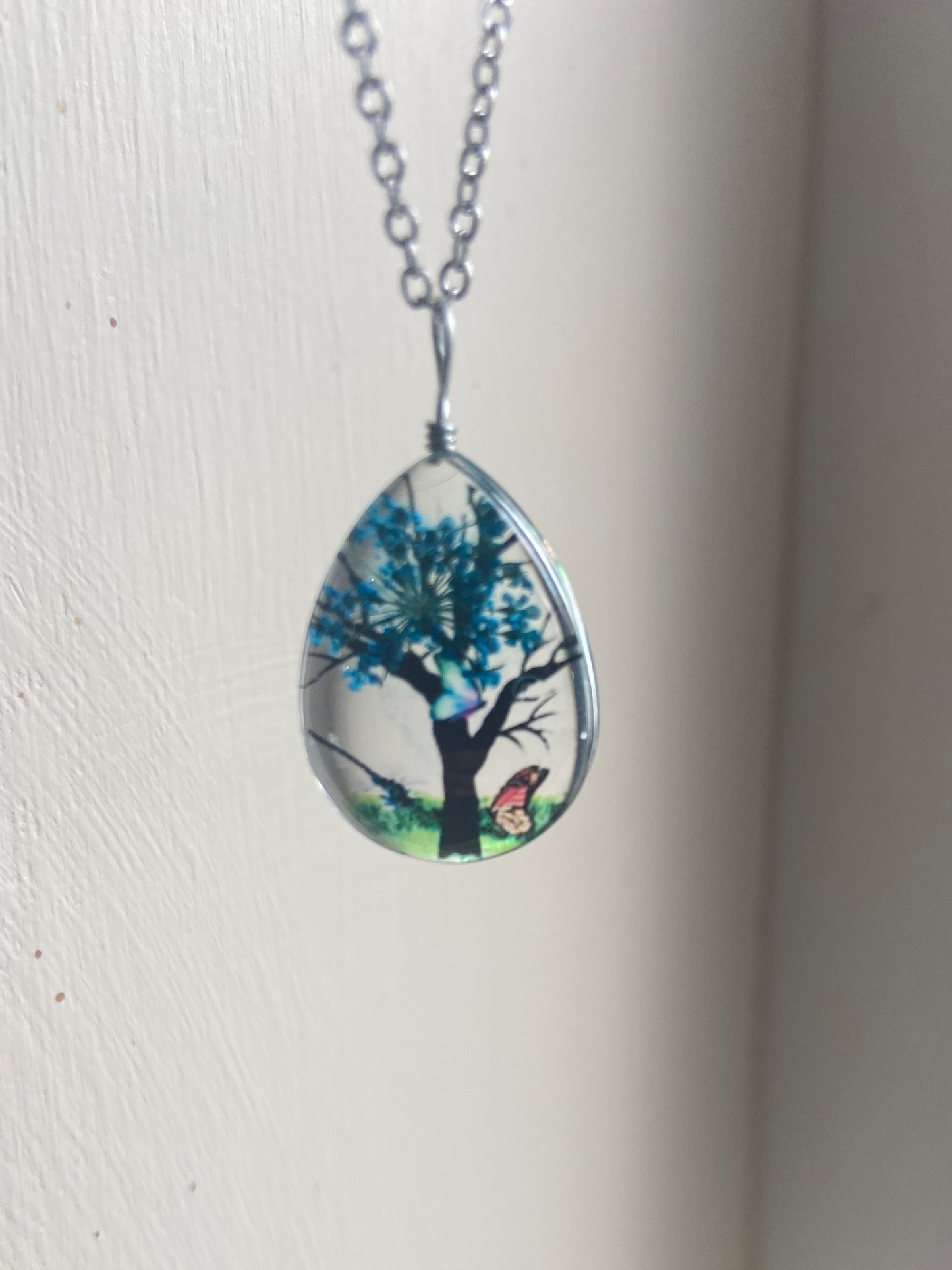 Star Dried Flower Transparent Glass Silver 2.5x1.75cm Teardrop Pendant (45cm chain) 6 Variations