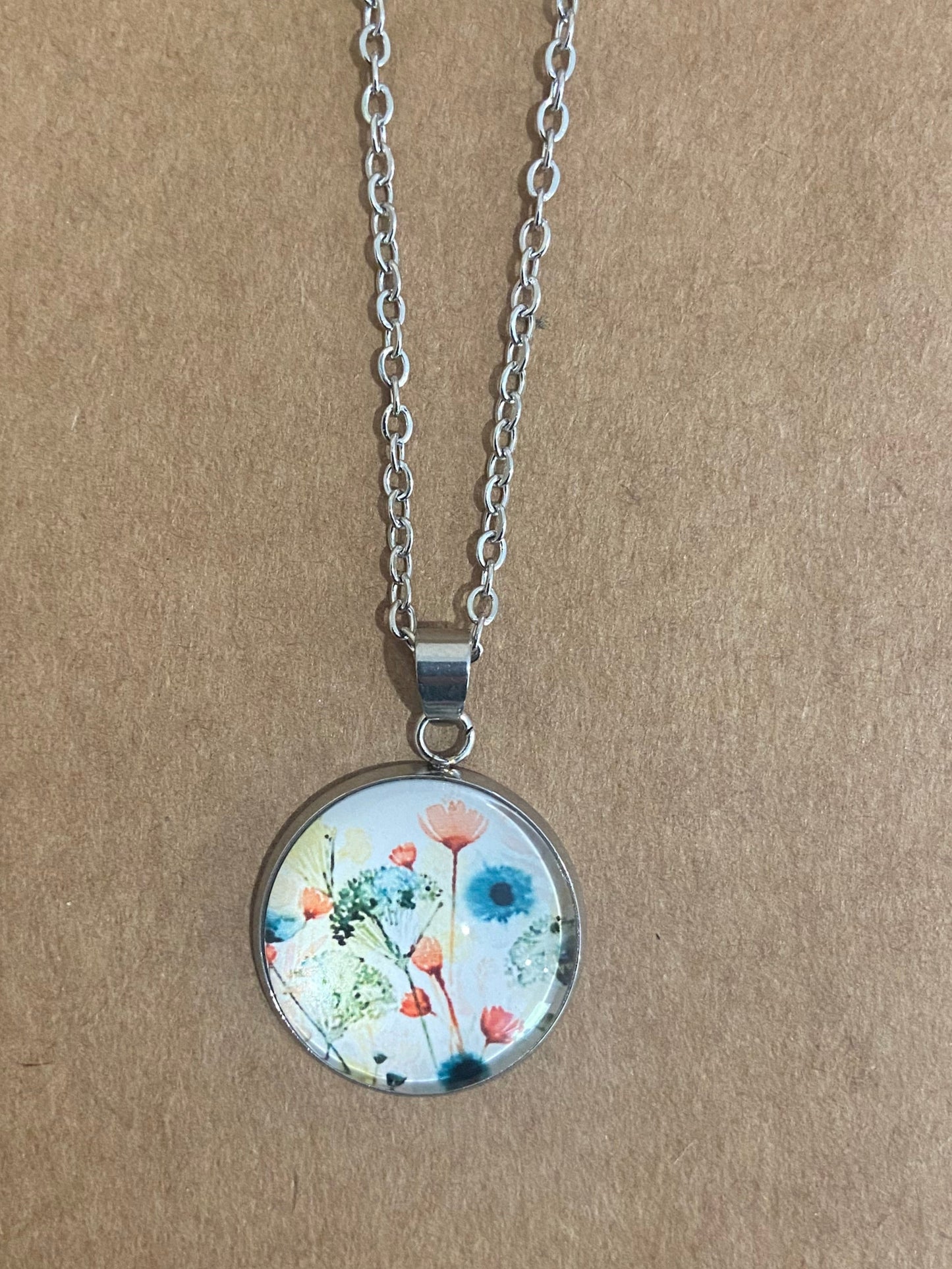 Floral Silver earring & necklace set (45cm chain)