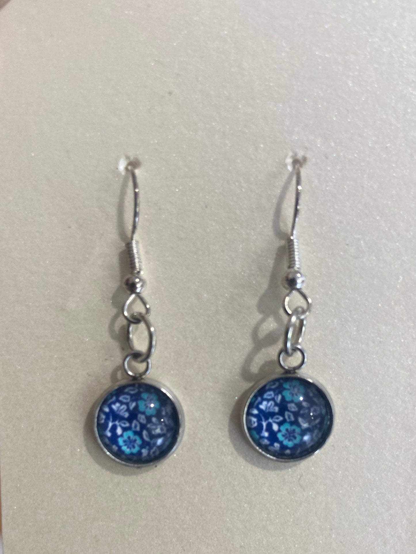 Blue Floral Silver earring & necklace set (45cm chain)