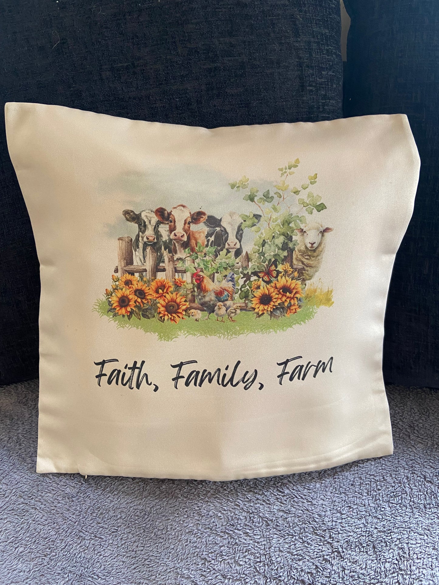 Cushion Cover 45x45cm Faith, Family, Farm - Farm Animals