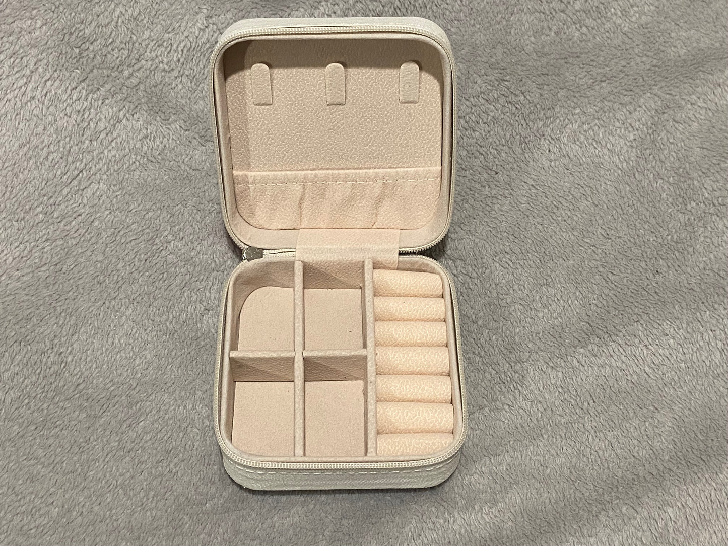 White Travel Jewellery Box - God Is Good All The Time