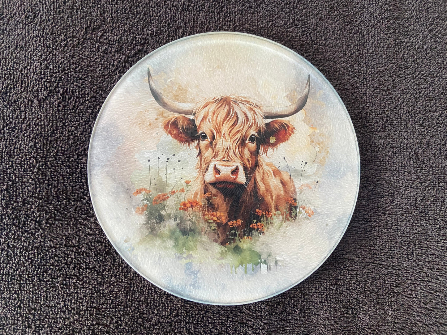 Round Glass Cutting Board - 20cm - Highland Cow