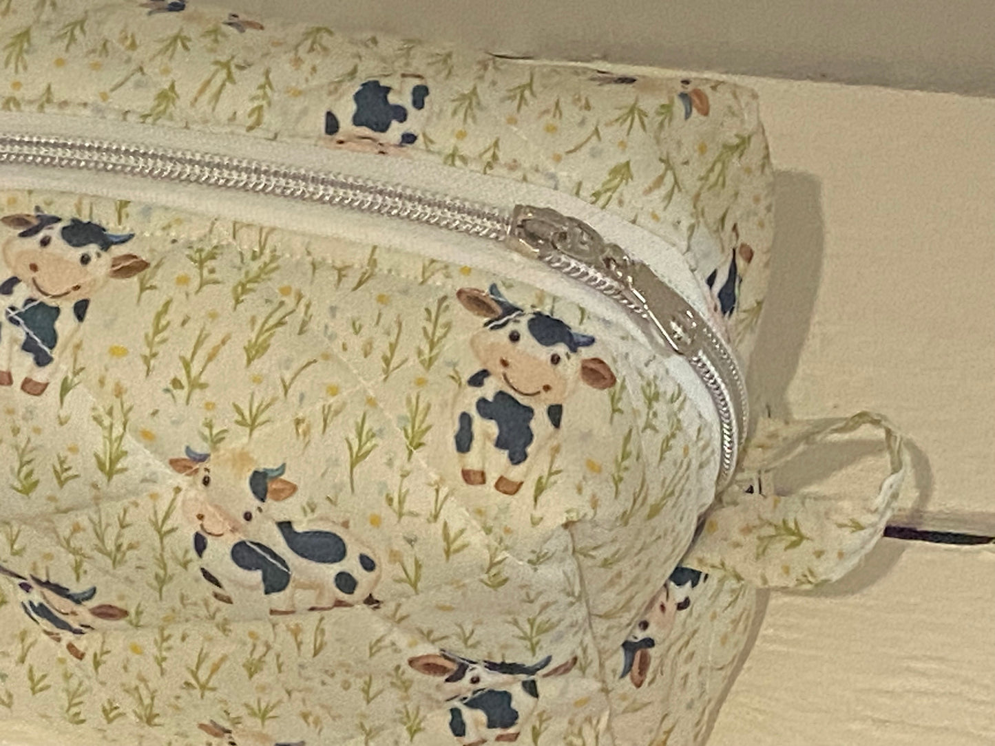 Quilted Boxy Pouch - Medium - Cute Cows