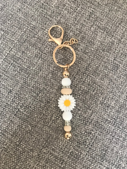 Rose Gold Daisy Keychain