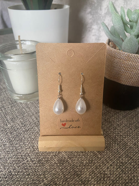 Teardrop Pearl Drop Earring