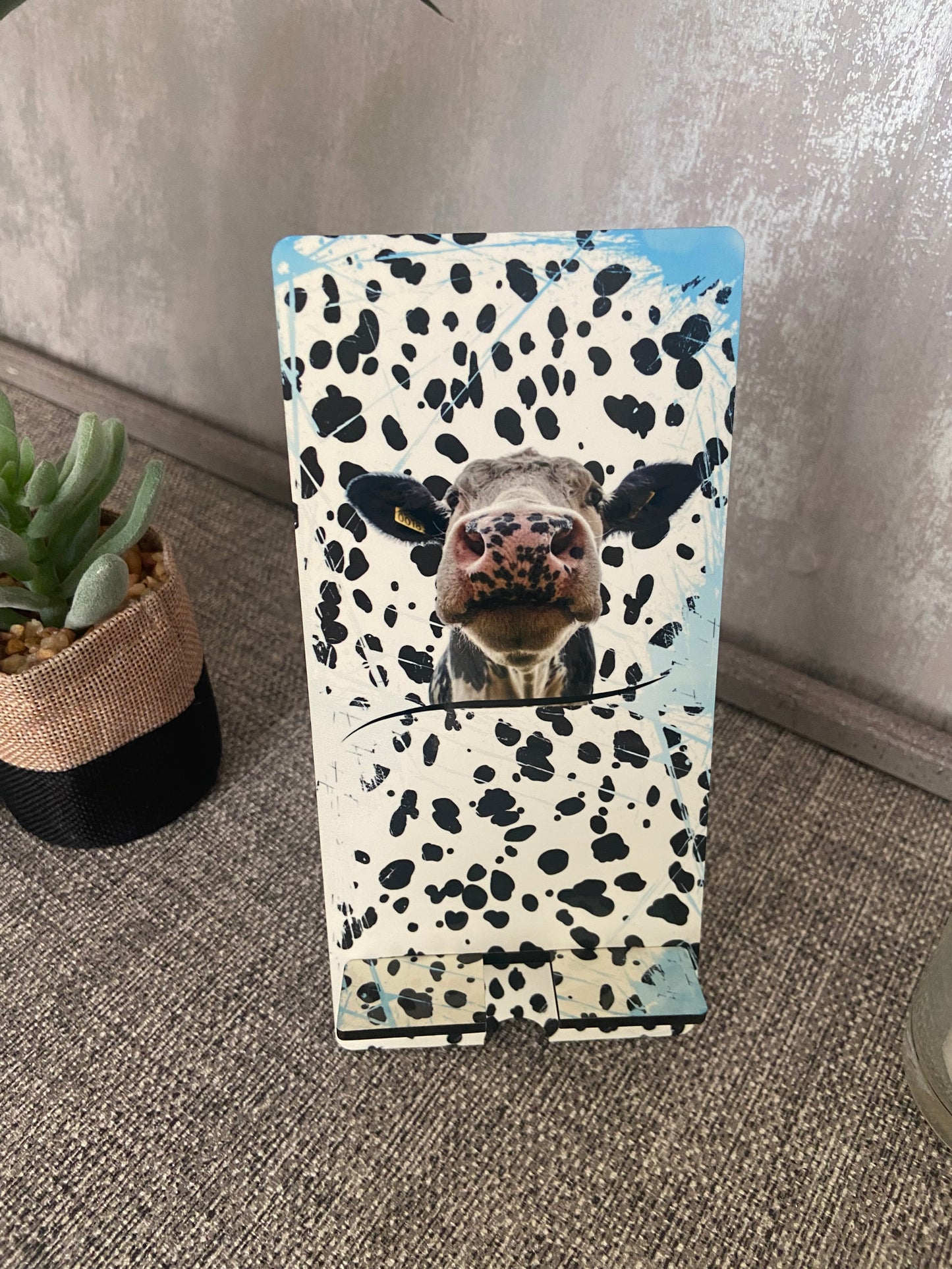 Mobile Phone Stand MDF - Cow Face