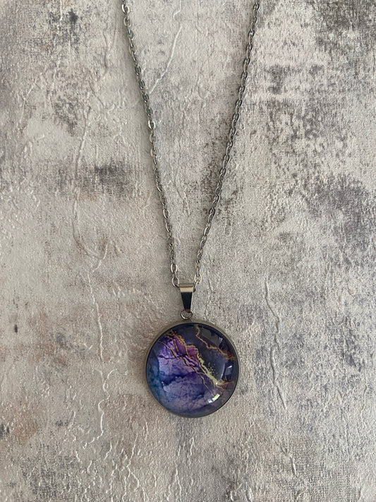 Elegant Liquid Art Coloured 2cm Silver Pendant Necklace (45cm chain) 10 Variations