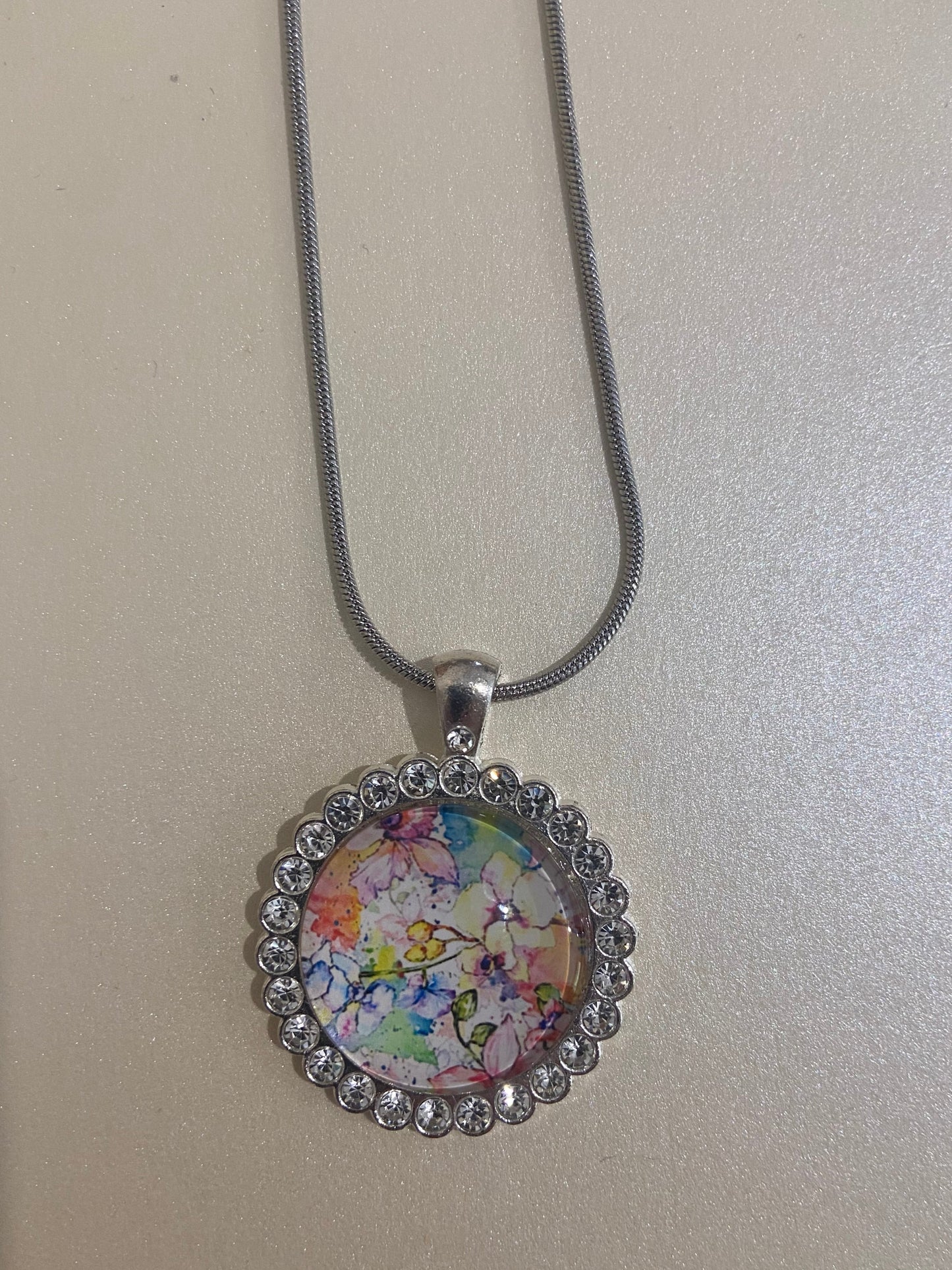 Dazzling & beautiful large floral pendant & Earring Set