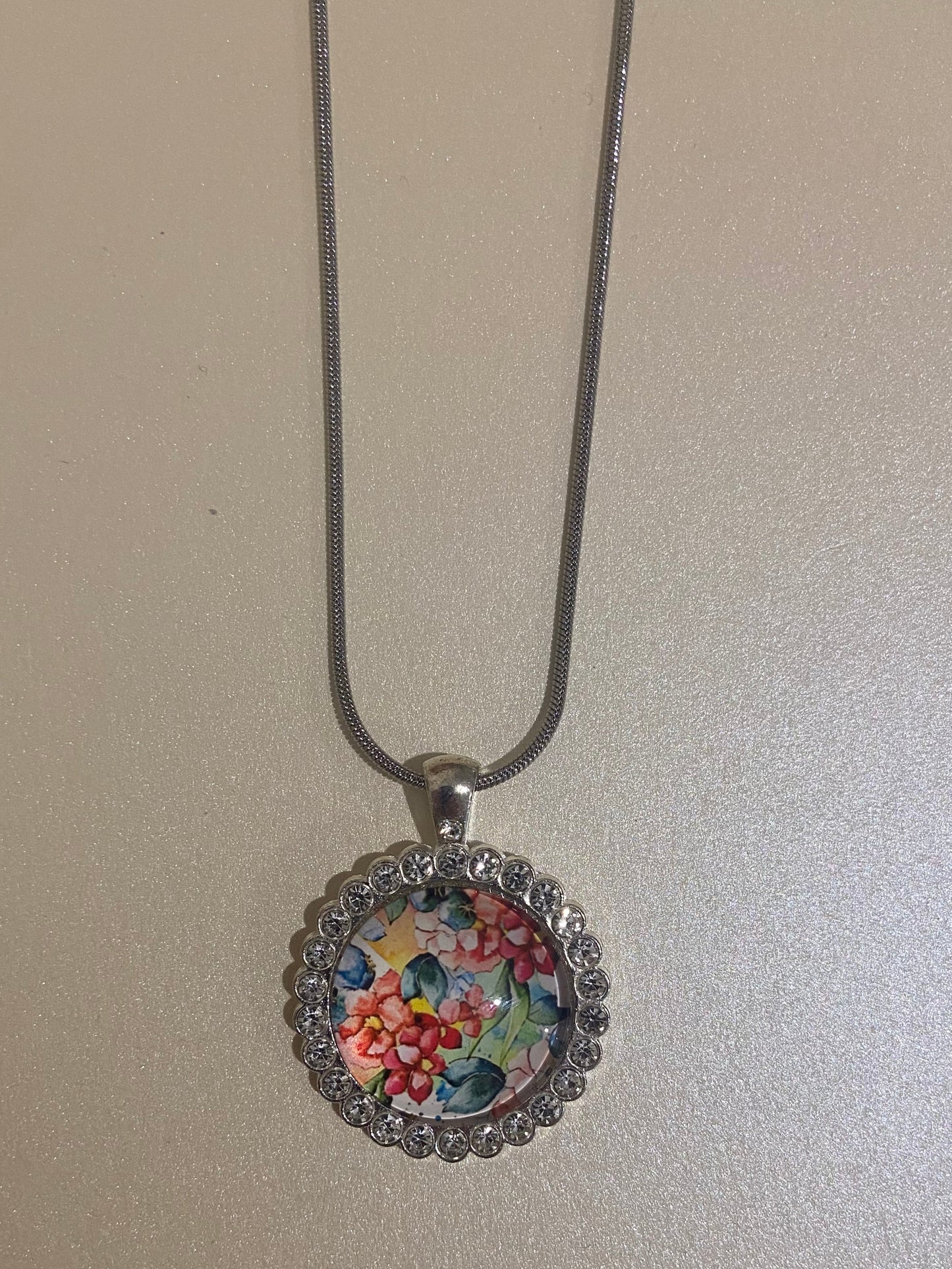 Dazzling & beautiful large floral pendant & Earring Set