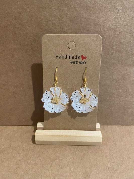 White & Gold with Speckles Gold dangle earring