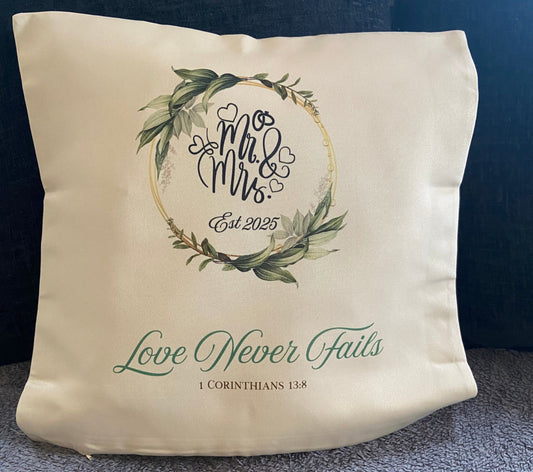 Cushion Cover 45x45cm Love Never Fails 1 Cor.13:8 Mr & Mrs Est. 2025