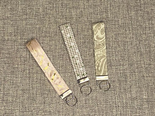 Keychain Wristlet - Elegance