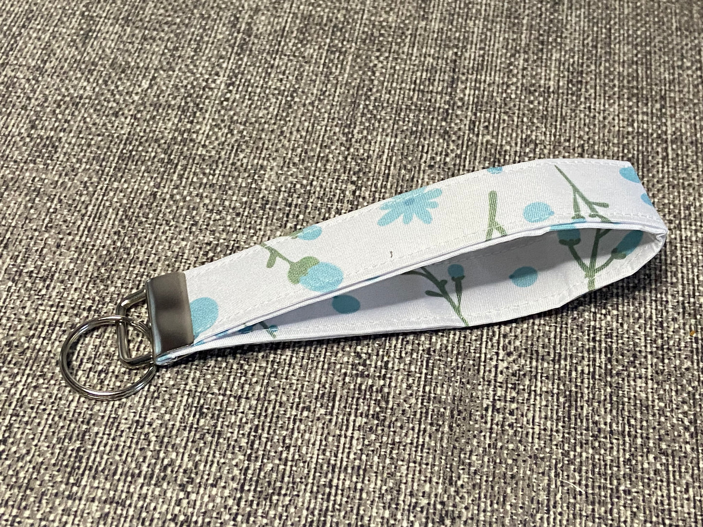 Keychain Wristlet - Blue Floral
