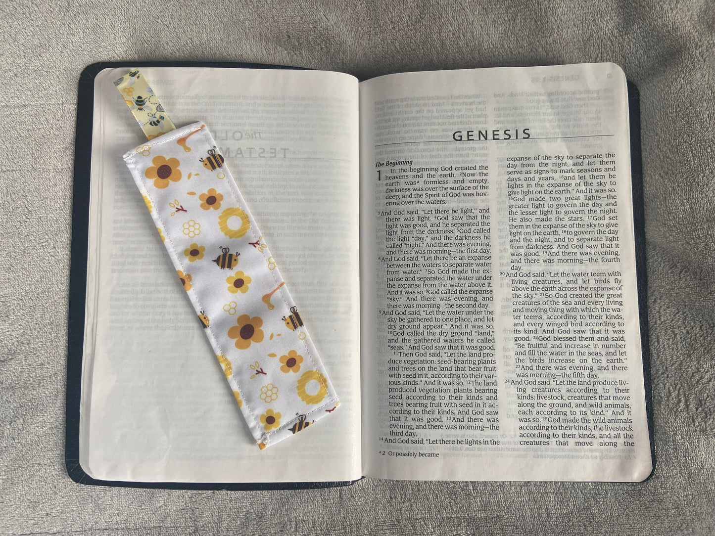 Fabric Bookmarks - Bee Happy