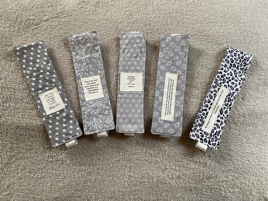 Fabric Pen Holder Bookmark - Mens Scripture
