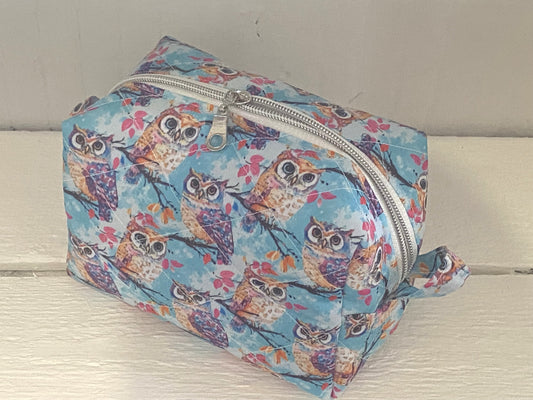 Quilted Boxy Pouch - Medium - Owl