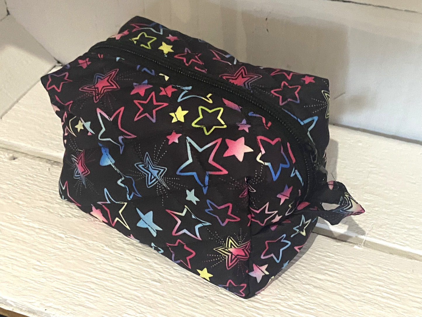 Quilted Boxy Pouch - Medium - Colourful Stars