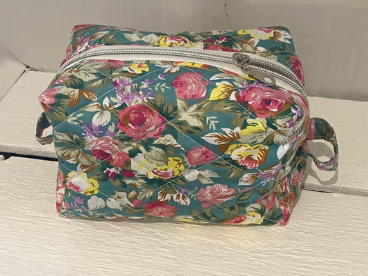 Quilted Boxy Pouch - Medium - Floral Garden