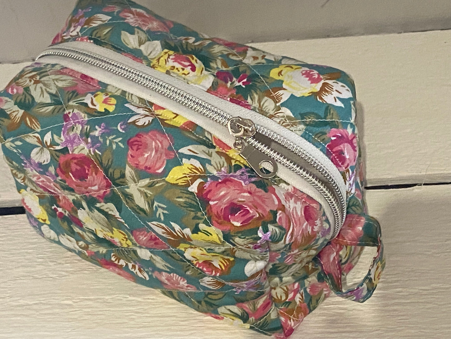 Quilted Boxy Pouch - Medium - Floral Garden